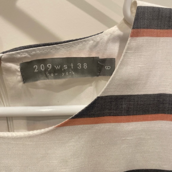 209 WST 38 Street Dress Size 6 Like New - Picture 2 of 7